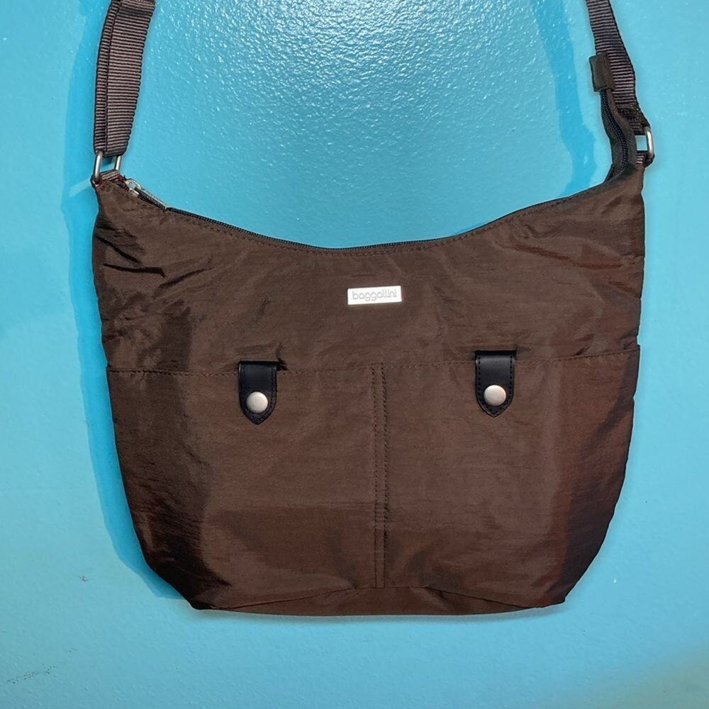 Baggallini Crossbody Nylon Hobo Travel Purse in Olive Brown Adjustable Strap